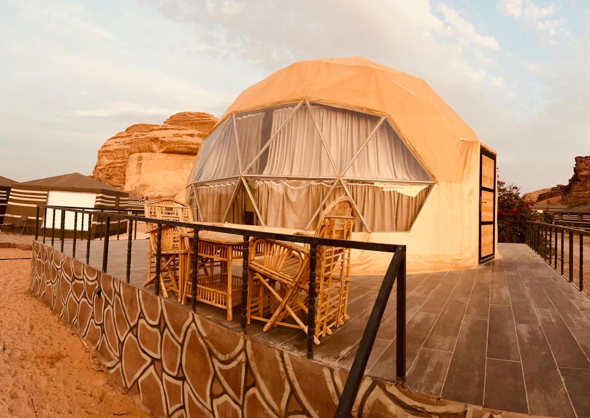 Wadi Rum Rose Luxury Camp Exterior foto